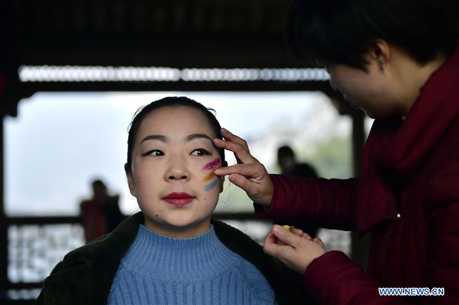 #CHINA-HUBEI-ENSHI-FOLK ART TROUPE (CN)