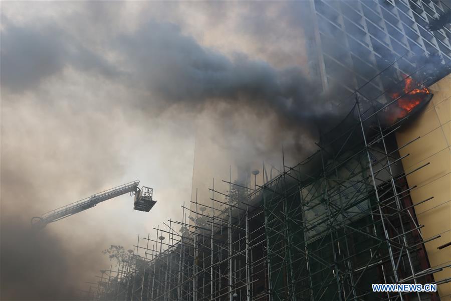 PHILIPPINES-MANILA-HOTEL-FIRE