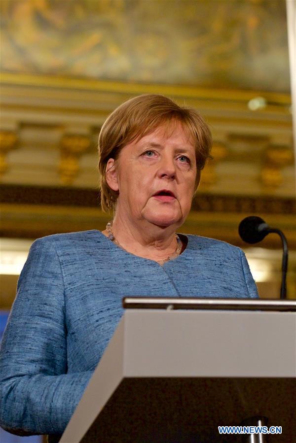 THE NETHERLANDS-THE HAGUE-PM-GERMANY-MERKEL-MEETING