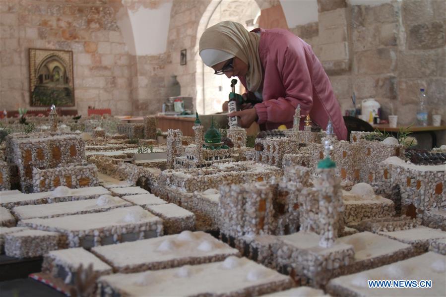 MIDEAST-NABLUS-MINIATURE-REPLICA