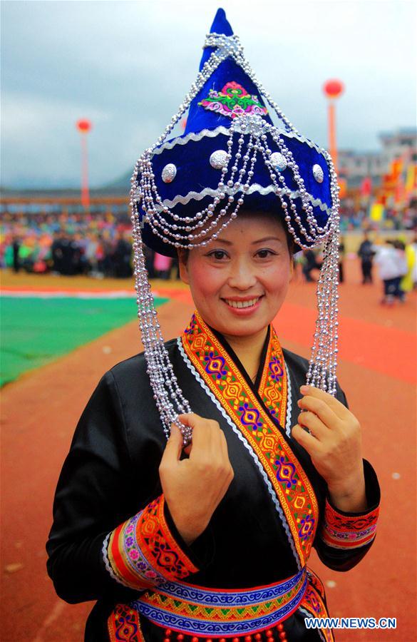 CHINA-GUANGXI-ETHNIC GROUP-COSTUMES (CN)