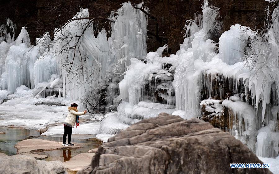 CHINA-HENAN-JIAOZUO-ICEFALL (CN)