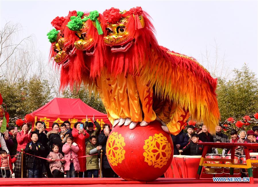 CHINA-TEMPLE FAIR-LANTERN FESTIVAL (CN)