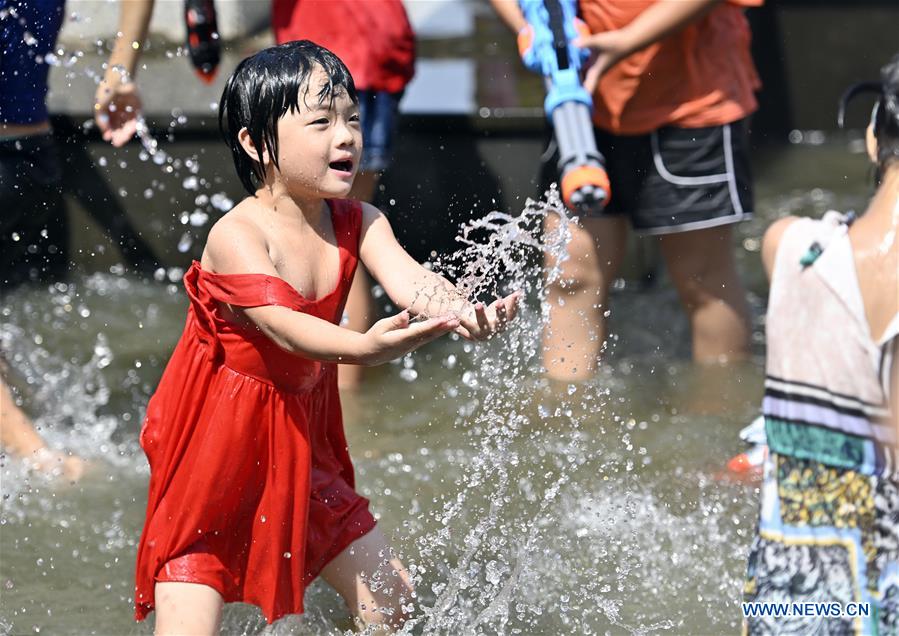 CHINA-HAINAN-BAOTING-WATER FESTIVAL (CN)