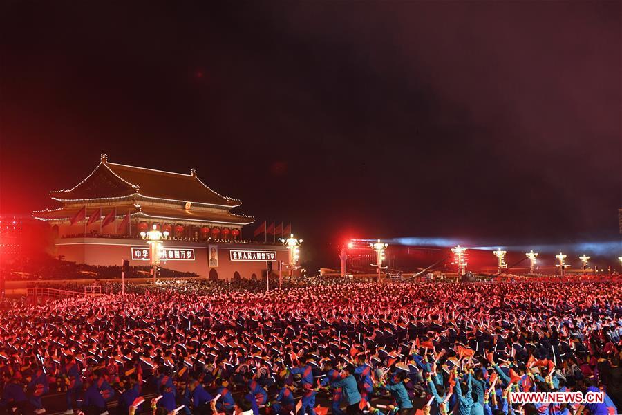 (PRC70Years)CHINA-BEIJING-NATIONAL DAY-CELEBRATIONS-EVENING GALA (CN)