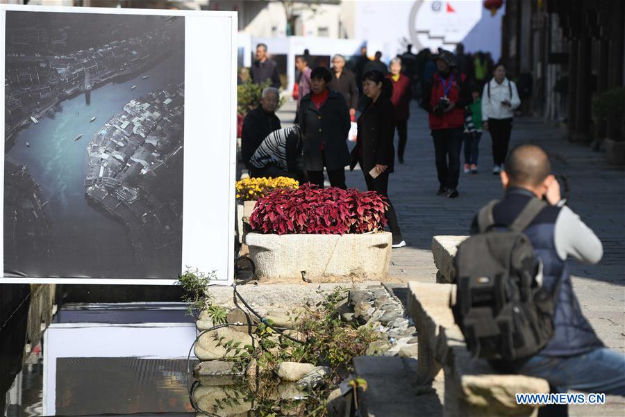 CHINA-ANHUI-YIXIAN-PHOTO EXHIBITION (CN)