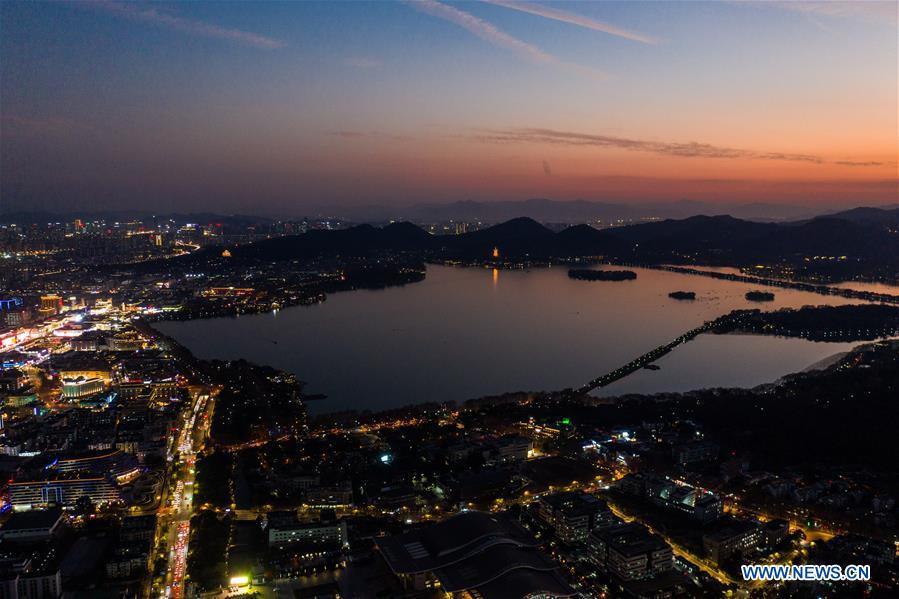 CHINA-ZHEJIANG-HANGZHOU-SUNSET GLOW (CN)