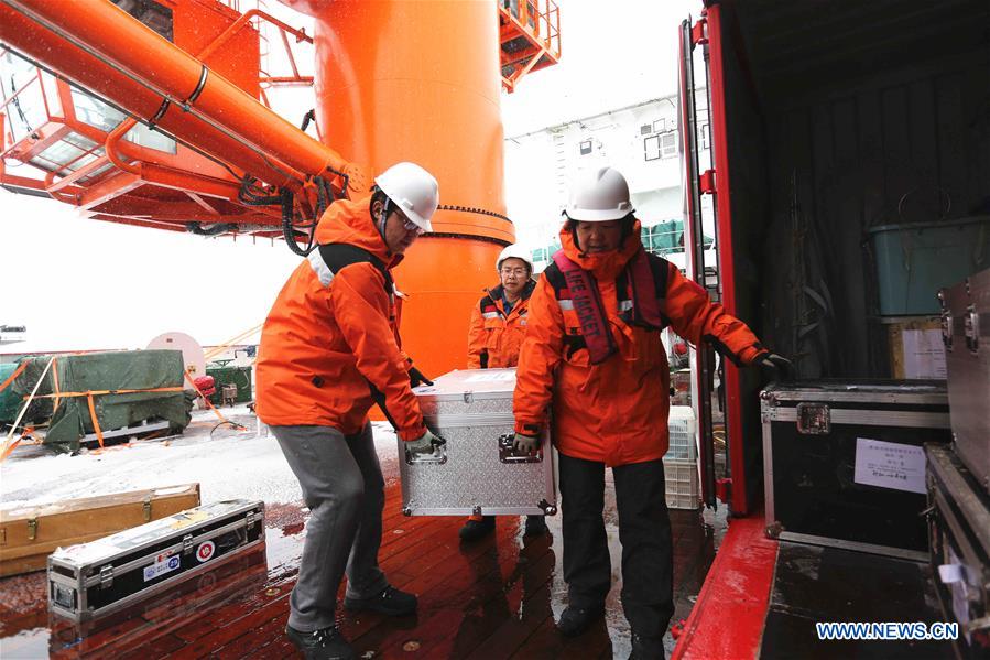 (EyesonSci)CHINA-XUELONG 2-ANTARCTIC EXPEDITION-ROARING FORTIES