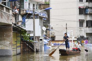 洪水来时，那暖心的民间救援